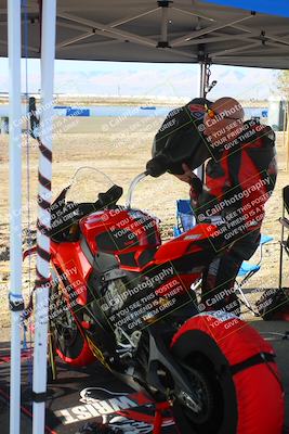 media/Sep-21-2025-TrackDaz (Sun) [[277c75b276]]/Around the Pits/